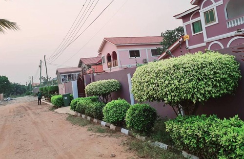 Adenta Apartment | Douglas Luxury Apartments-wow Luxury 1bed Apartmnt