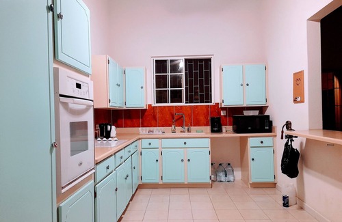 Dover House | Dover Beach - Kismet Garden 2 Bedroom Cottage