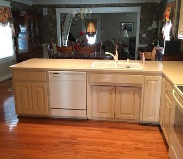 Lebanon Villa | Downtown abode in the heart of the Bourbon Trail