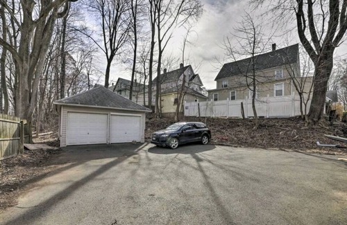 Center House | Downtown and secluded