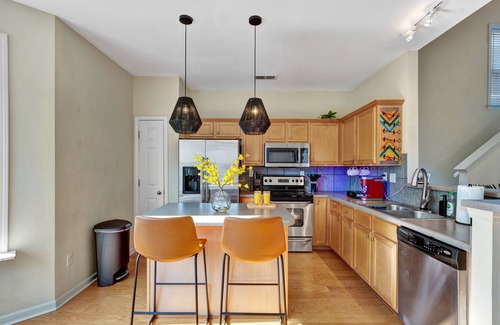 Memphis House | Downtown ~ Backyard ~ Near St Jude ~ Fire Pit