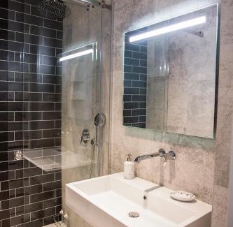 Donji Grad Apartment | Downtown Beauty Apartment