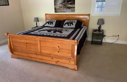 Bryson City House | Downtown Bryson City Cabin