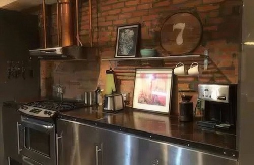 Crossroads Arts District Condo | Downtown Crossroads KC Art Loft