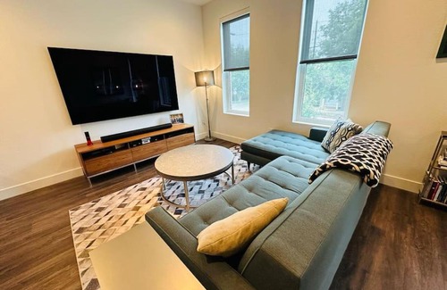 Five Points House | Downtown Denver Smart House