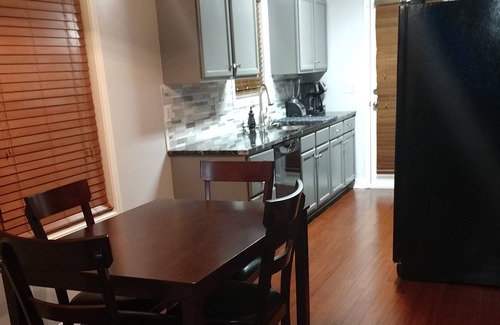 Judson House | Downtown family-style