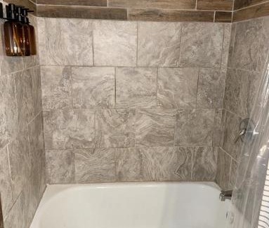 Fort Smith Apartment | Downtown Fort Smith Apartment with Yard Pet Friendly