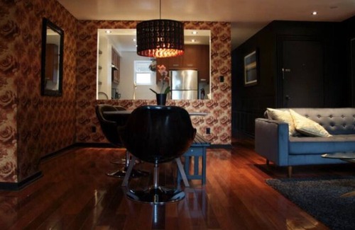 Garden District House | Downtown fun design, comfy unit