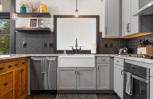 Bellaire Other | Downtown Historic Farmhouse┃ 2300+ Sq Ft┃1 Acre Lot w/Patio & Fire Pit