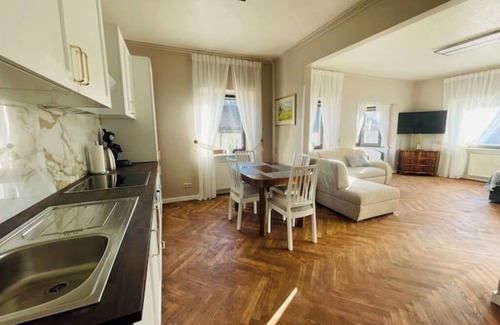Idar-Oberstein House | Downtown house
