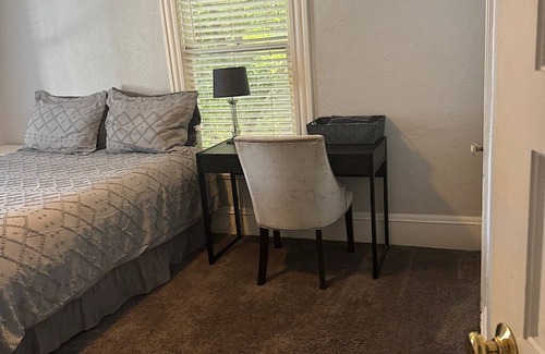 Downtown Orlando House | Downtown Lake Eola Historic House 1 OR 2 BED