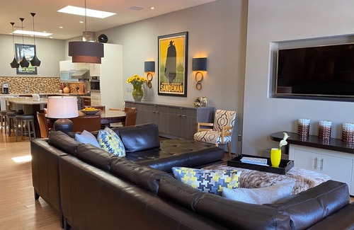 Historic Downtown Durango Apartment | Downtown MainStreet Penthouse 1BR five star Rental with parking overlooking main