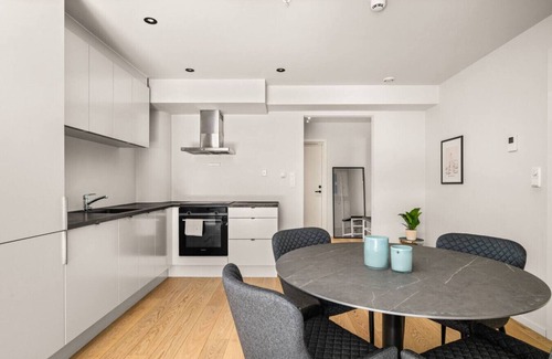 Bergen City Centre Apartment | Downtown Modern Apartment - Two Bedrooms!