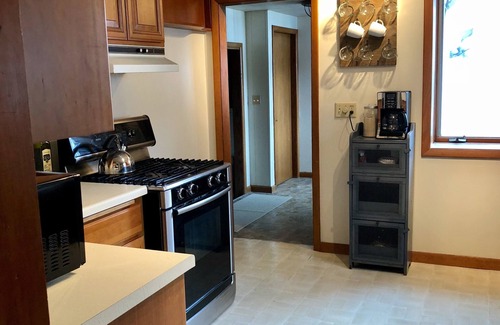 Sister Bay Cottage | Downtown Sister Bay Cottage (walk to everything), Open Year Round.