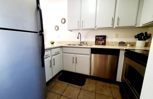 Warm Sands Condo | Downtown Top Complex - Pool , Spa's & Tennis