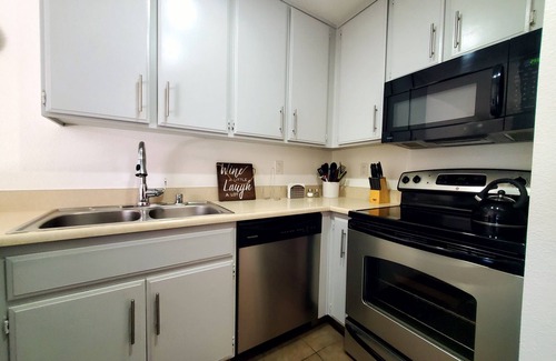 Warm Sands Condo | Downtown Top Complex - Pool , Spa's & Tennis