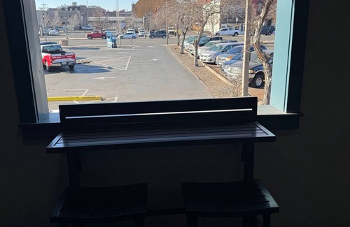 Brownstown Apartment | Downtown Yakima 2-Bedroom apartment on 2nd floor of The Hittle Building