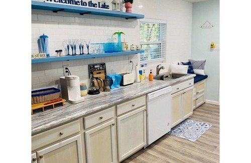 Citrus Springs House | “Dragonfly Camp” Springs Paradise!