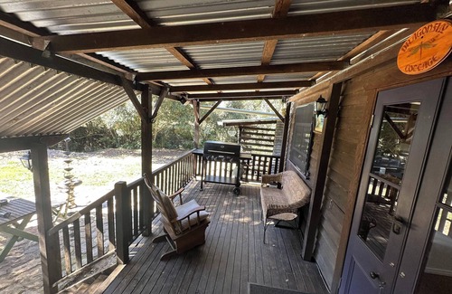 Moy Pocket Cabin | Dragonfly Cottagenoff-grid rustic cottage hideaway @ Moy Pocket.n