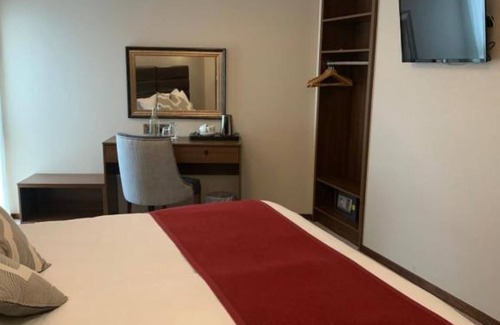 Grand Canal Dock Hotel | Draper Rooms
