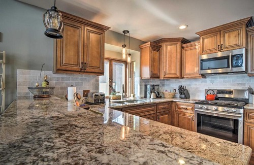 Gladwin House | Dream Cottage with Sandy Beach, Dock, Pontoon Rental