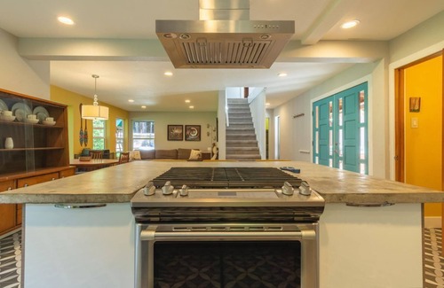 Trinidad House | Dream House in the Redwoods with Hot Tub and Sauna