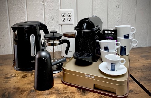 Highland Lakes House | Dream Lakefront Escape - Hot Tub - Sauna - Beach - Ski - Golf - 1hr from NYC