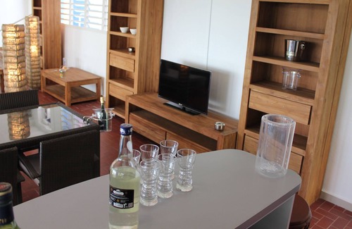 Deshaies Villa | Dream stay! Large villa with swimming pool, above the beach, sea view.