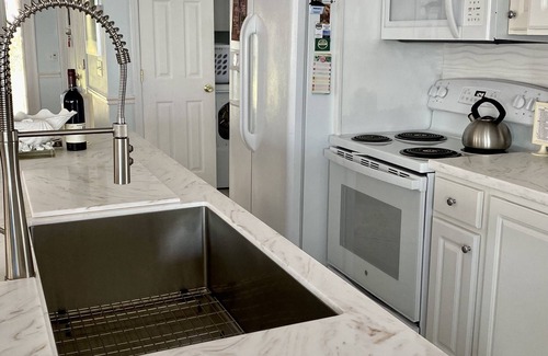 Dresden House | Dreaming a View - Tranquil Retreat on Seneca Lake - Sleeps 12