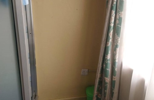 Ngara West Hotel | Dreamland Hotel