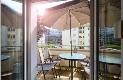 Neu-Ulm Apartment | DREAMS,3SZ bis 6P, Parkplatz, Ulmer Münster, Legoland