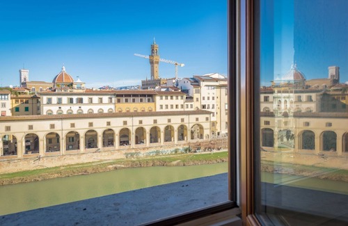 San Niccolo Apartment | Dreams Over Ponte Vecchio with outstanding view