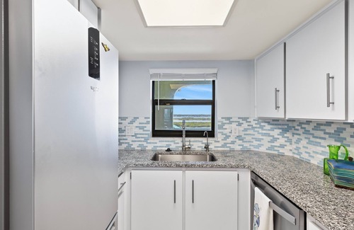 Daytona Beach Shores Condo | Dreamy Beach 2/2 condo with Ocean & River Views awaits!