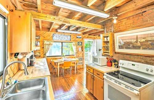 Bucksport Cabin | Dreamy Bucksport Hideaway on Freshwater Pond!