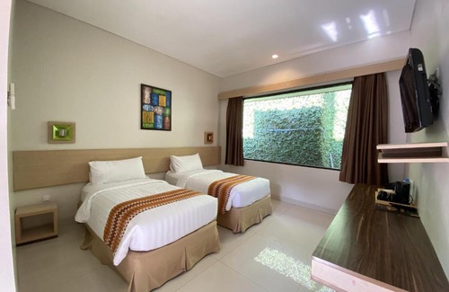 Pasirjambu Hotel | Driam Riverside Resort