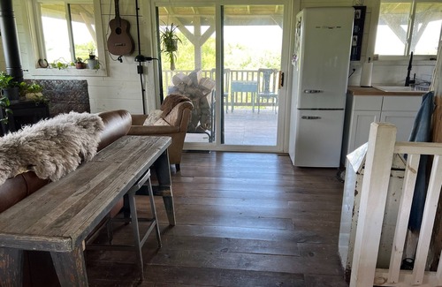 Kickapoo Cabin | Driftless Log Cabin w/Kickapoo Valley View