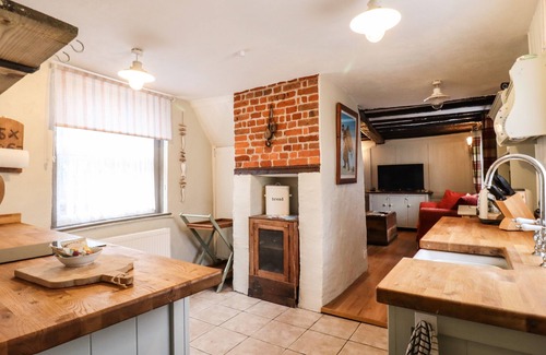 Harwich Cottage | Driftwood Cottage