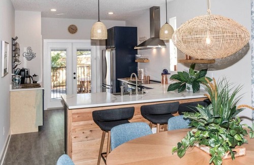 Vilano Beach House | Driftwood Retreat-Brand New 4 Bedroom Pool Home