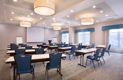 Brentwood Hotel | Drury Inn & Suites St Louis Brentwood