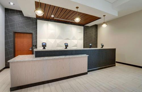 Florence Hotel | Drury Plaza Hotel Cincinnati Florence