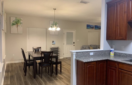 Gulfport House | D’s Mississippi Vacation Home with Gameroom