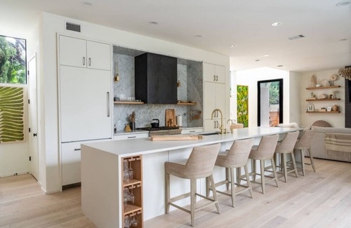 Bouldin House | DT Luxury Oasis W Pool & Gym