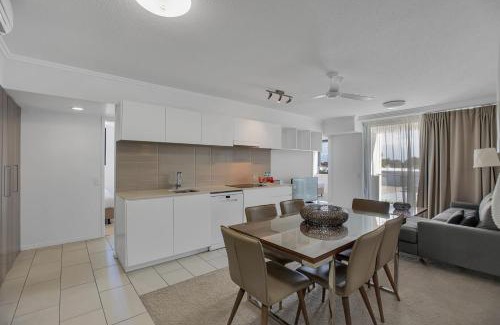 Mackay Apartment | Dual Key Three Bedroom Apartment close to CBD