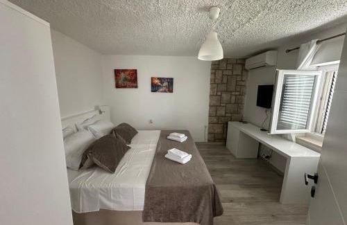 Municipality of Dubrovnik Apartment | Dubrovnik SEA VIEW STUDIO MAGNOLIA