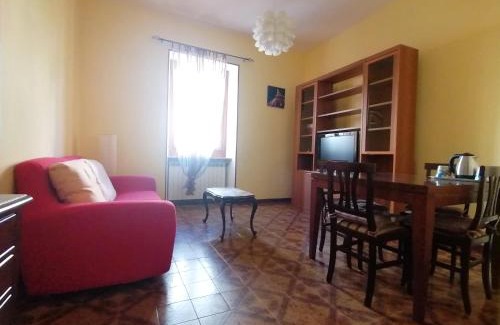 San Nicolo House | Due finestre sul cortile