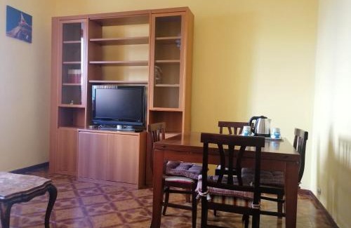 San Nicolo House | Due finestre sul cortile