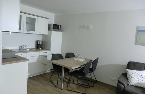 Duhnen Apartment | Duhner Düne Apartment 10, no smoking, wifi, lift, small balcony, beach chair on the beach (seasonal)