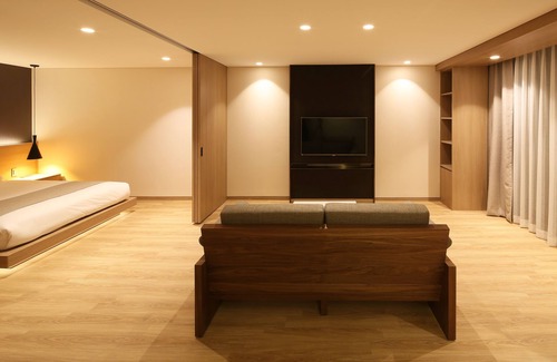 Buk Hotel | Dukgu Oncheon Condo