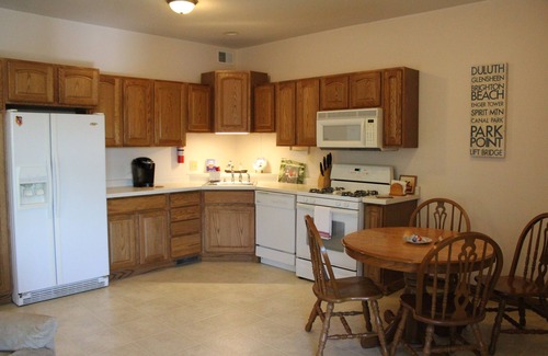 Duluth Apartment | Duluth Harbor View - City Of Duluth License # FPOP2017-7520