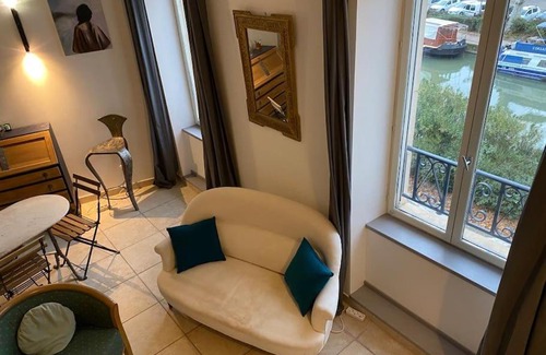 Anatole France Apartment | Dupleix au Fil du Canal